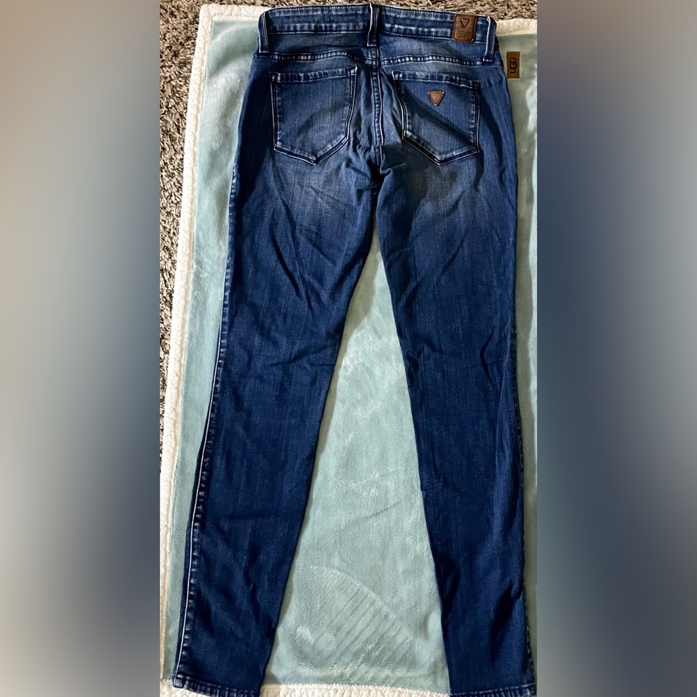 Guess stretch skinny jeans